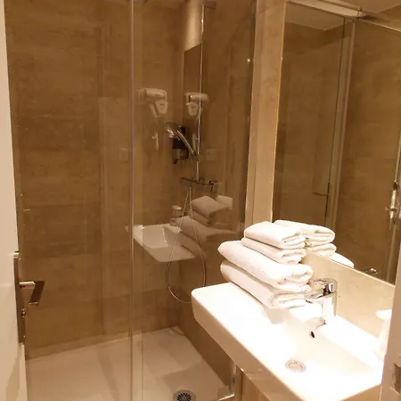 Ξενοδοχείο Excelsior Batignolles 3*