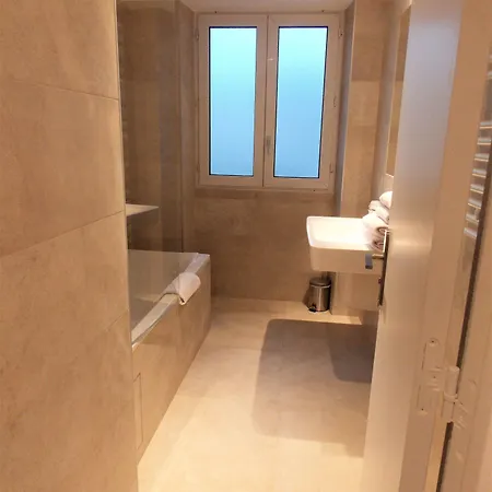 Hotel Excelsior Batignolles Paris