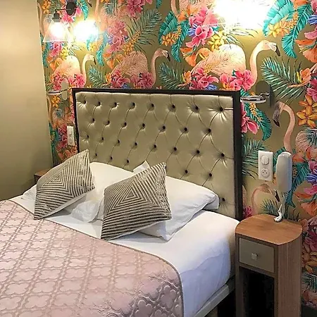 Hotel Excelsior Batignolles 3*