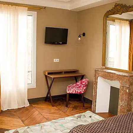Excelsior Batignolles Hotel 3*