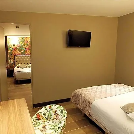 Hotel Excelsior Batignolles Parigi