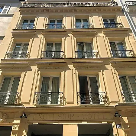 Excelsior Batignolles 3*