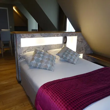 Excelsior Batignolles Paris