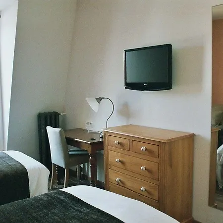 Excelsior Batignolles Otel 3*