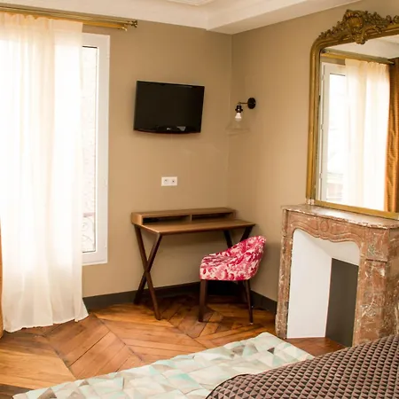 Excelsior Batignolles Otel 3*