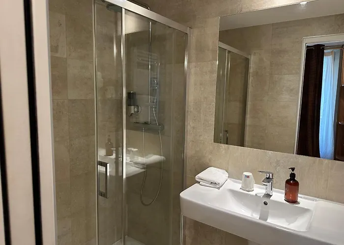 Hotel Excelsior Batignolles