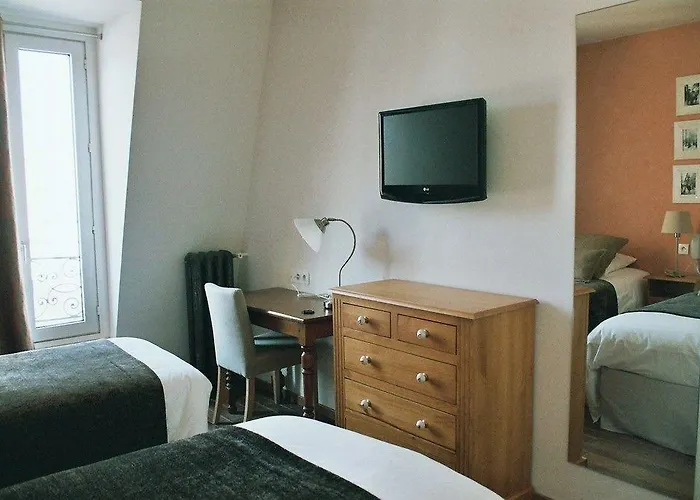 Excelsior Batignolles Hotel 3*