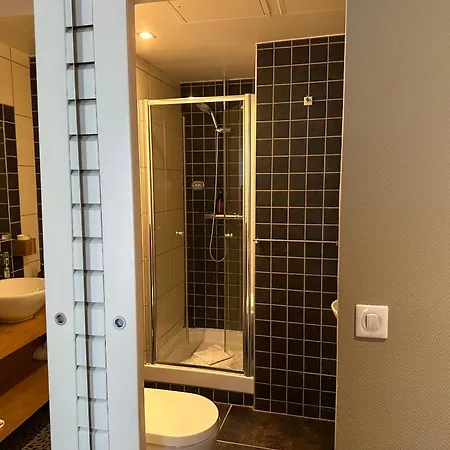 엑셀시오 바티뇰 호텔 파리